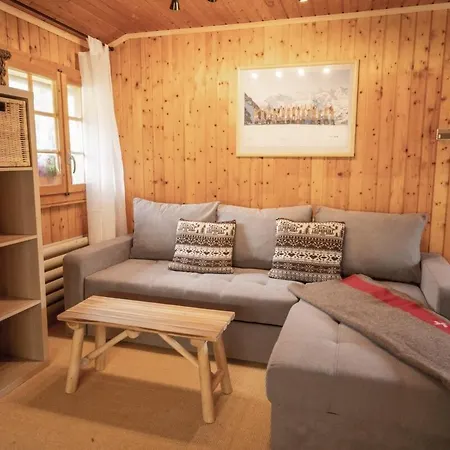 בית כפרי Cosy With Panoramic Views In וורבייה